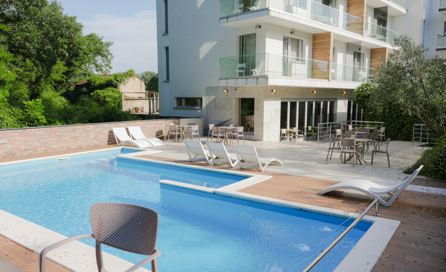 Hotel Ivona Međugorje - Vanjski Bazen i Mir